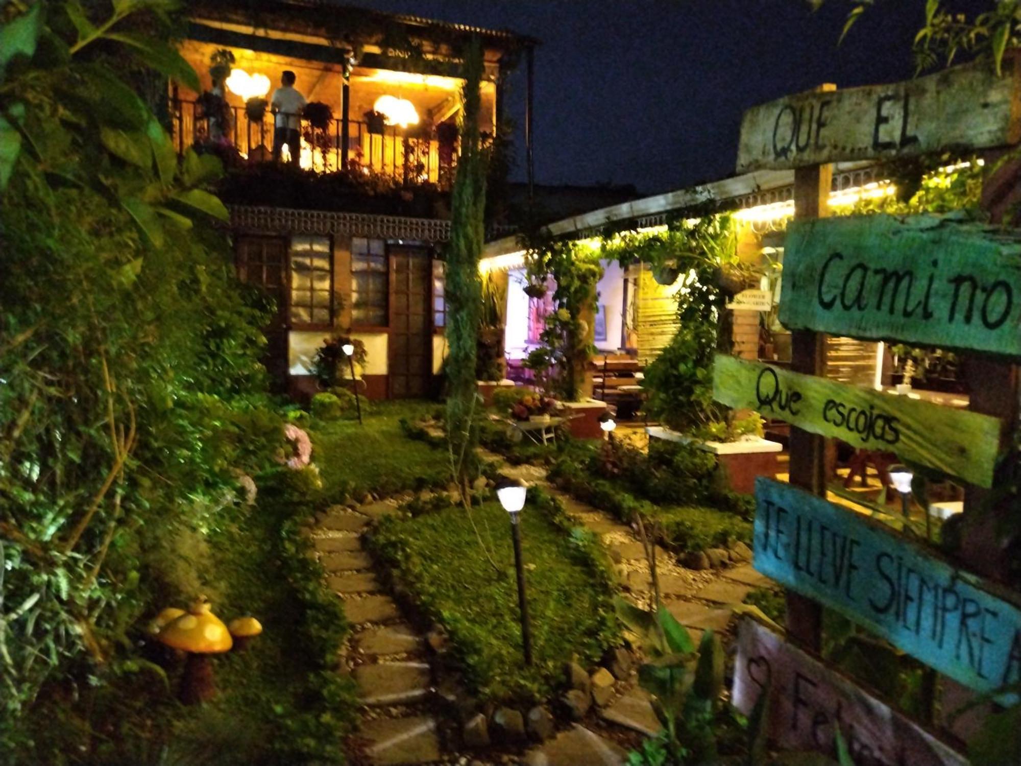 Hotel Casa Chapultepec Cobán Esterno foto